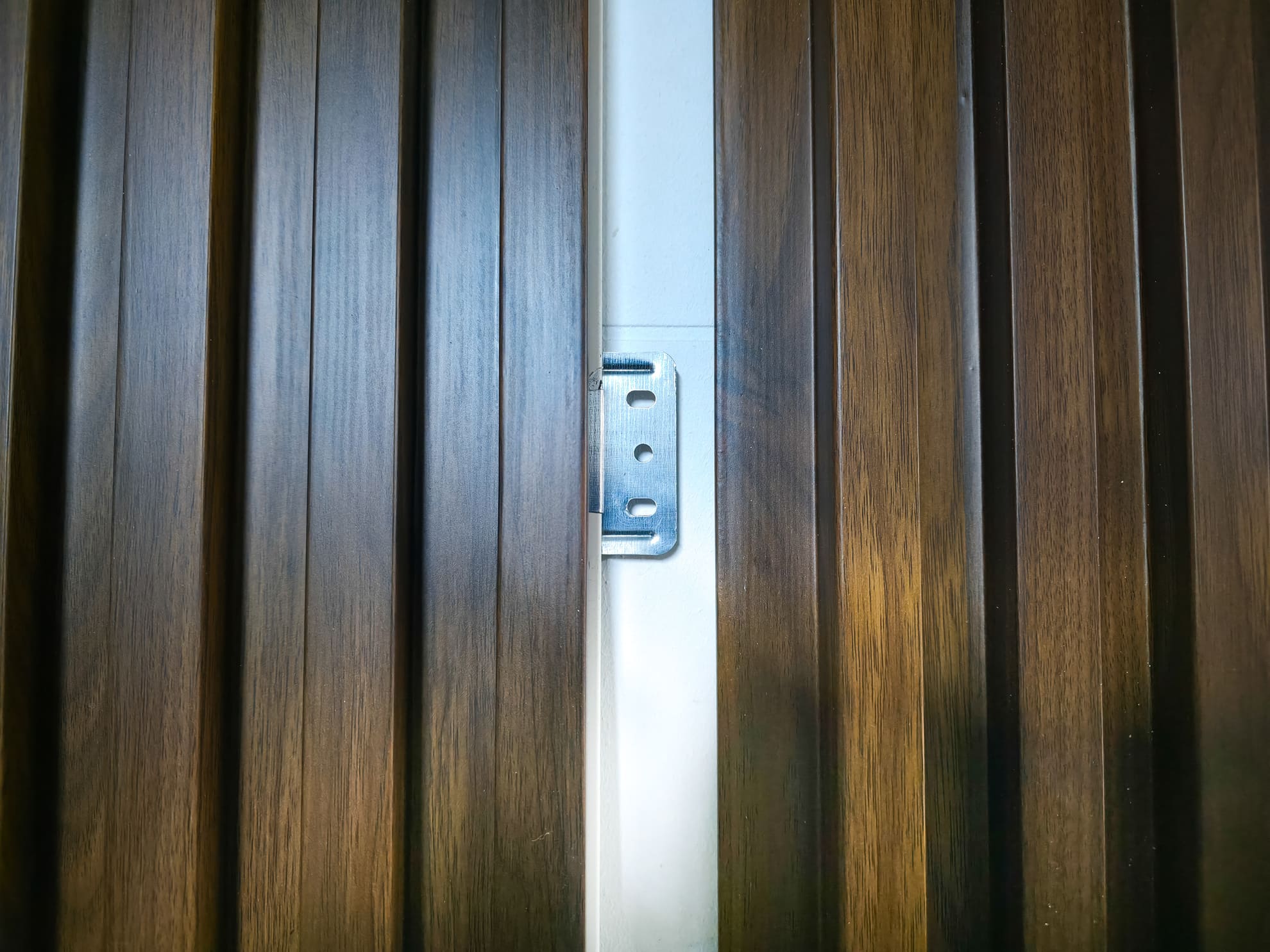 Clip Montaje Wall Panel revo surfaces 4