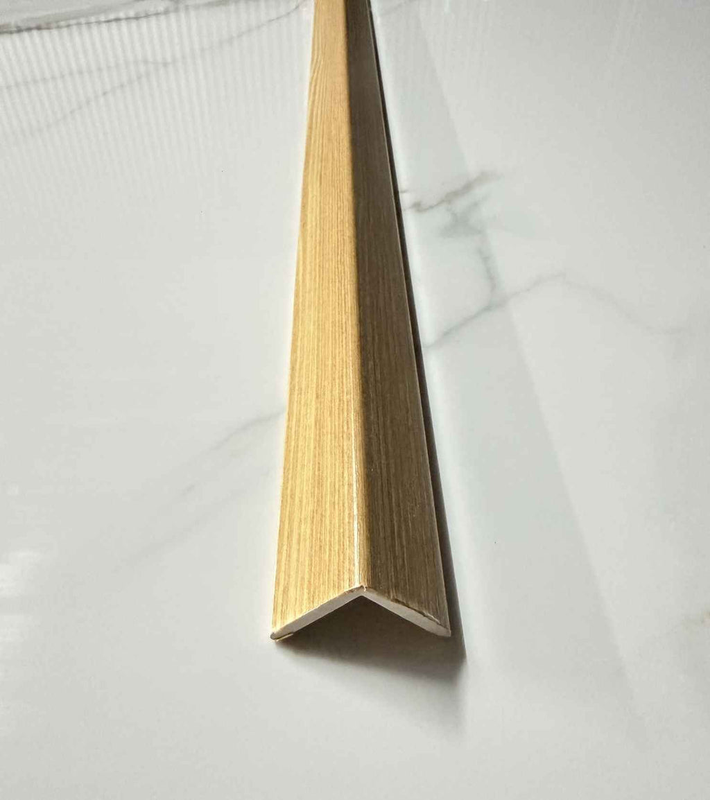 revo surfaces perfil angular wpc interior bamboo 1